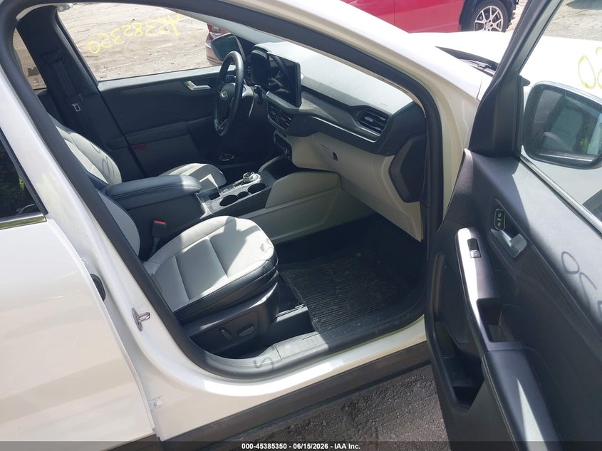 2024 Ford Escape VIN 1FMCU9JA3RUB33687 IAAI salvage auction — REAR END, Salvage (Indiana), sold $10,500 on 2026-08-20 (photo 5)
