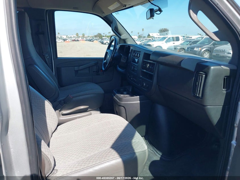 2019 Chevrolet Express 2500 VIN 1GAWGEFG2K1282252 IAAI salvage auction — NORMAL WEAR, Sf97 (California), sold $14,100 on 2026-07-28 (photo 5)