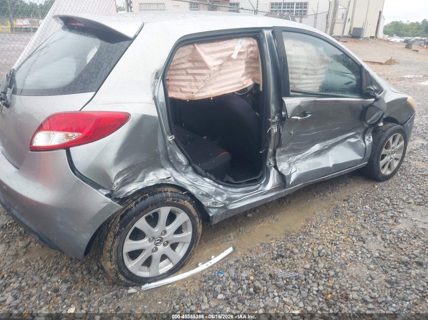 2013 Mazda 2 VIN JM1DE1LY3D0160728 IAAI salvage auction — SIDE, Salvage (Mississippi), sold $200 on 2026-07-24 (photo 6)