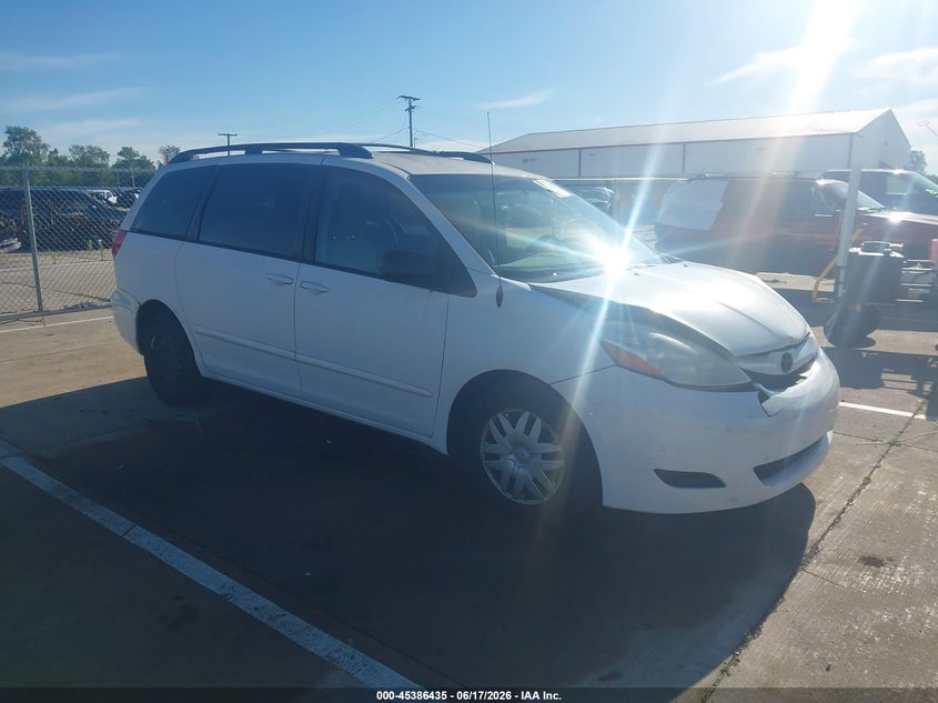 2009 Toyota Sienna VIN 5TDZK23CX9S264548 IAAI salvage auction — FRONT END, Salvage (Indiana), sold $1,050 on 2026-07-31 (photo 1)