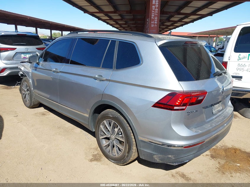 2020 Volkswagen Tiguan VIN 3VV3B7AXXLM020996 IAAI salvage auction — LEFT FRONT, Salvage Title, sold $4,050 on 2026-07-27 (photo 3)