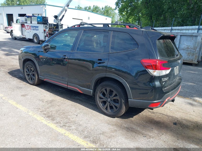 2023 Subaru Forester VIN JF2SKAGCXPH415932 IAAI salvage auction — RIGHT SIDE, Salvage (Michigan), sold $5,300 on 2026-07-27 (photo 3)