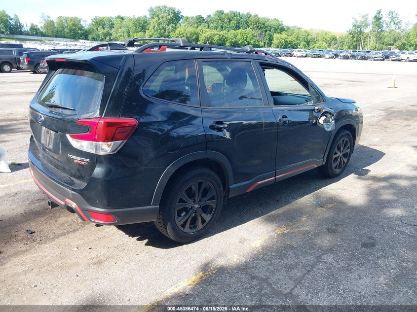 2023 Subaru Forester VIN JF2SKAGCXPH415932 IAAI salvage auction — RIGHT SIDE, Salvage (Michigan), sold $5,300 on 2026-07-27 (photo 4)