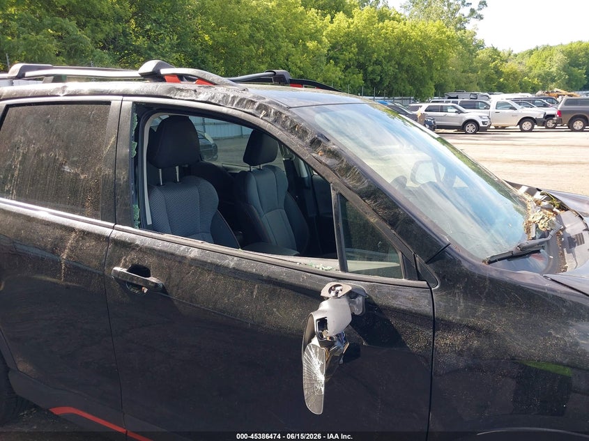 2023 Subaru Forester VIN JF2SKAGCXPH415932 IAAI salvage auction — RIGHT SIDE, Salvage (Michigan), sold $5,300 on 2026-07-27 (photo 6)