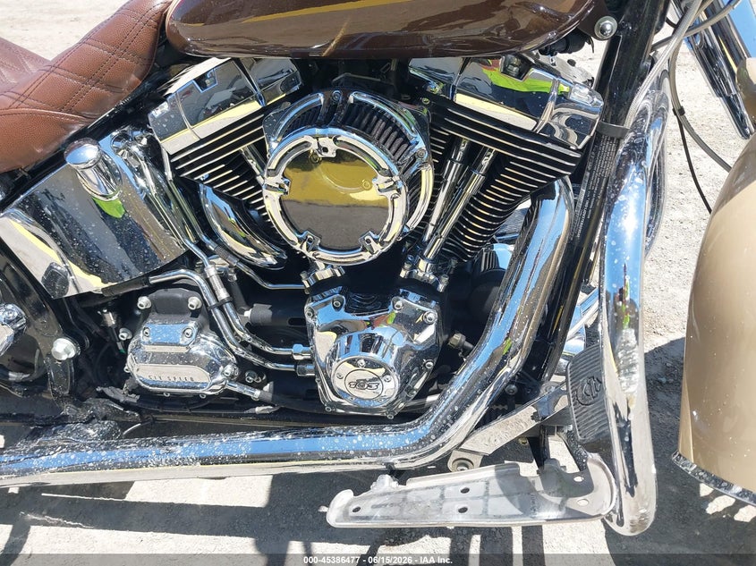 2014 Harley-davidson Softail VIN 1HD1JDV37EB029548 IAAI salvage auction — FRONT & REAR, Wait Title, sold $7,400 on 2026-08-26 (photo 8)