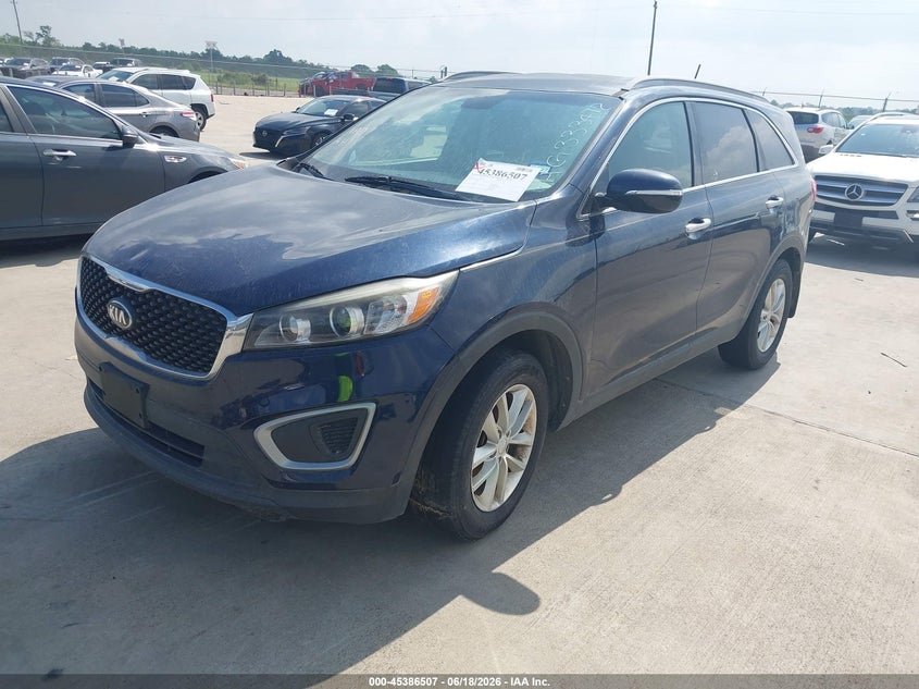 2017 Kia Sorento VIN 5XYPG4A35HG333472 IAAI salvage auction — REPOSSESSION, Nrc Lienholder Repossession Paperwork (Texas), sold $3,000 on 2026-07-10 (photo 2)