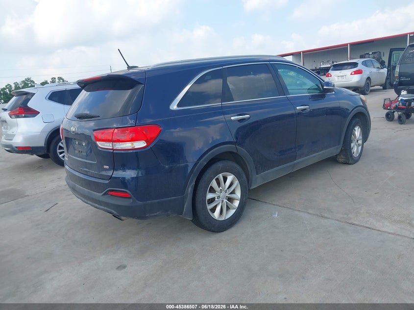 2017 Kia Sorento VIN 5XYPG4A35HG333472 IAAI salvage auction — REPOSSESSION, Nrc Lienholder Repossession Paperwork (Texas), sold $3,000 on 2026-07-10 (photo 4)