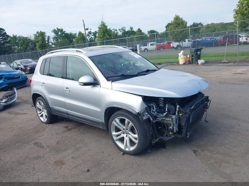 2013 Volkswagen Tiguan VIN WVGBV7AX5DW524581 IAAI salvage auction — FRONT END, Salvage (Virginia), sold $1,250 on 2026-08-11 (photo 1)