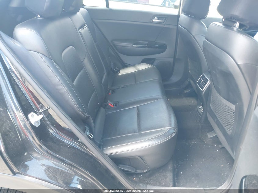 2017 Kia Sportage VIN KNDPRCA64H7048936 IAAI salvage auction — LEFT FRONT, Salvage (Massachusetts), sold $2,200 on 2026-07-24 (photo 8)