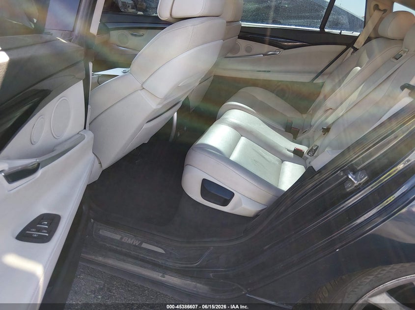 2011 BMW 5 series VIN WBASN4C5XBC209690 IAAI salvage auction — NORMAL WEAR, Clear (Nevada), sold $950 on 2026-07-23 (photo 8)
