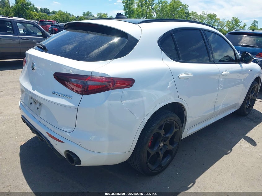 2023 Alfa romeo Stelvio VIN ZASPAKBN3P7D66298 IAAI salvage auction — HAIL, Salvage Title, sold $17,200 on 2026-08-25 (photo 4)