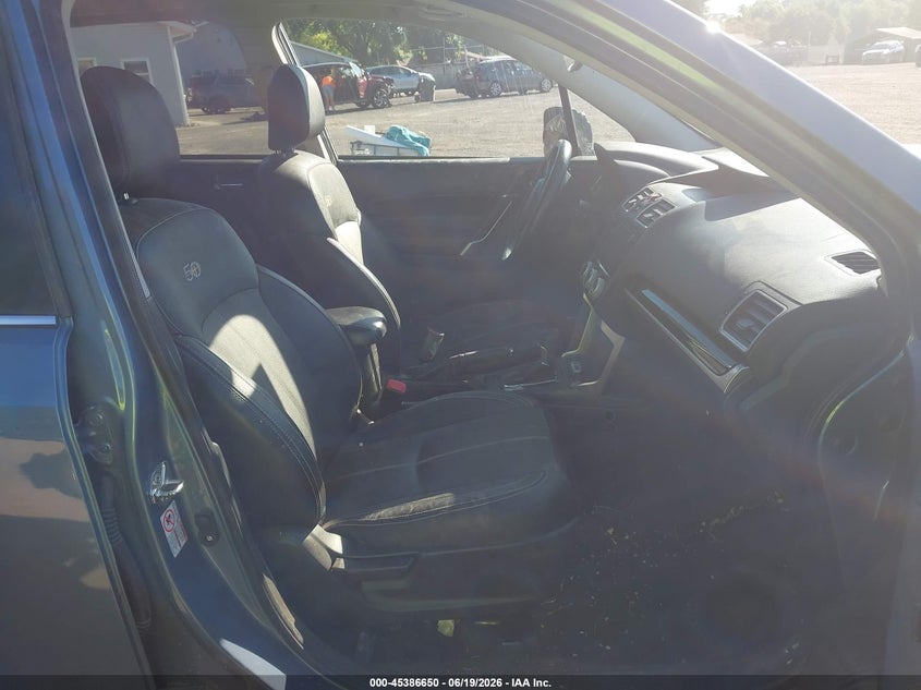 2018 Subaru Forester VIN JF2SJAWC3JH528570 IAAI salvage auction — LEFT SIDE, Salvage Title, sold $1,800 on 2026-07-30 (photo 5)