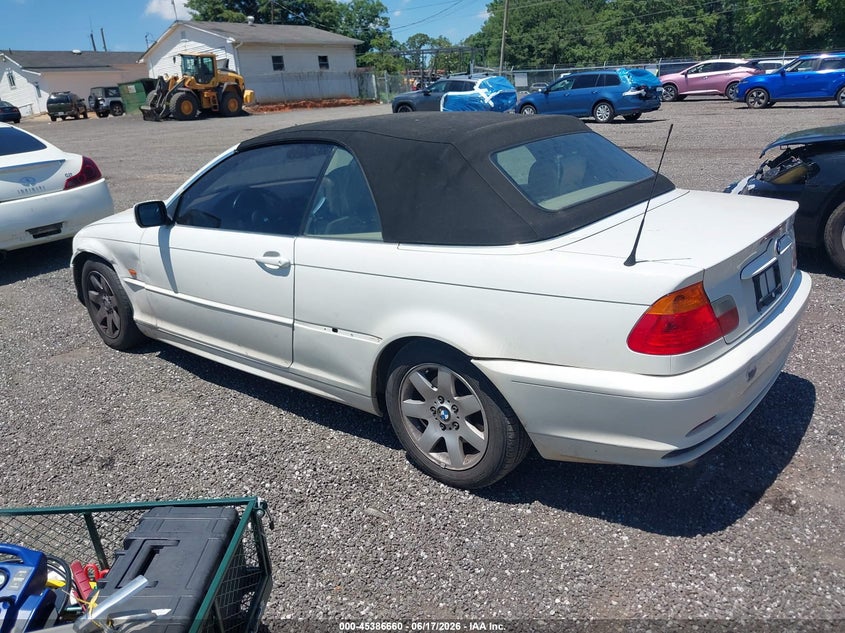 2001 BMW 3 series VIN WBABS33421JY51731 IAAI salvage auction — LEFT FRONT, Salvage (South Carolina), sold $600 on 2026-07-14 (photo 3)