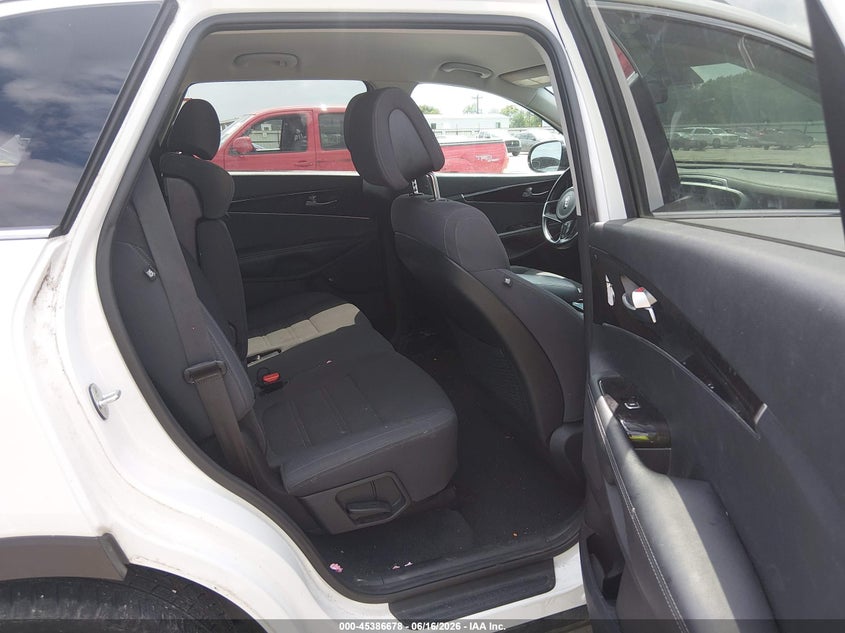 2016 Kia Sorento VIN 5XYPG4A30GG058821 IAAI salvage auction — RIGHT FRONT, Nrc Lienholder Repossession Paperwork (Texas), sold $2,525 on 2026-07-07 (photo 8)