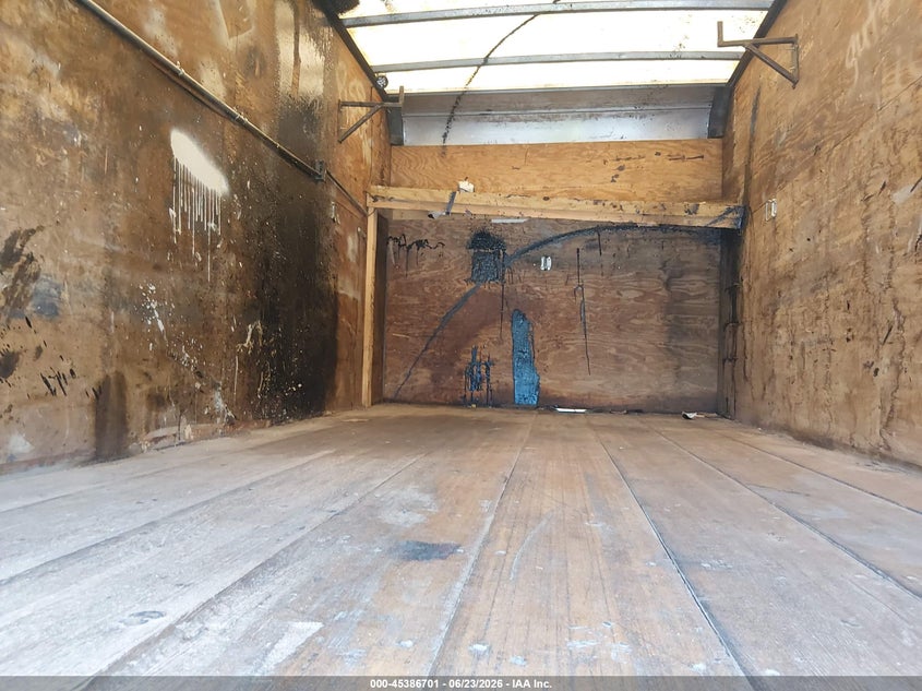 2003 Mitsubishi fuso truck Fe VIN JW6AAF1H53L006999 IAAI salvage auction — Unknown, Salvage (Illinois), sold $625 on 2026-07-29 (photo 6)
