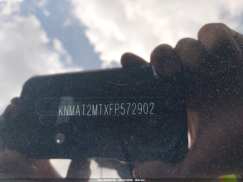 2015 Nissan Rogue VIN KNMAT2MTXFP572902 IAAI salvage auction — LEFT SIDE, Salvage (Texas), sold $1,875 on 2026-07-15 (photo 9)