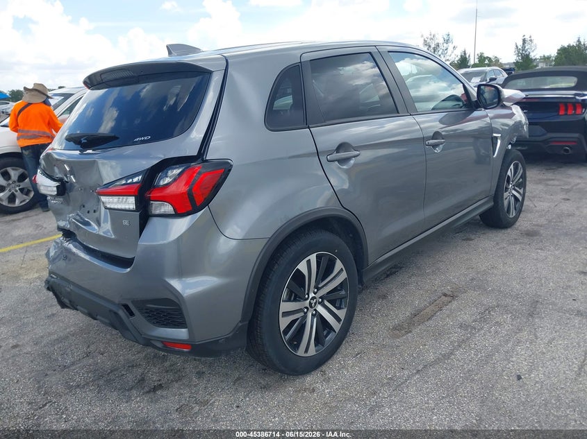 2025 Mitsubishi Outlander VIN JA4ARUAUXSU007014 IAAI salvage auction — FRONT & REAR, Salvage Title, sold $2,650 on 2026-08-19 (photo 4)
