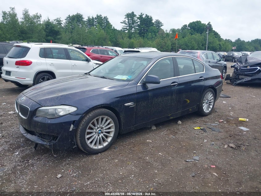 2012 BMW 5er VIN WBAFU7C56CDU63544 IAAI salvage auction — TRANSMISSION, Salvage (Massachusetts), sold $50 on 2026-07-31 (photo 2)