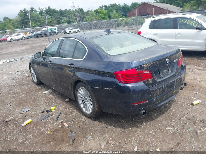 2012 BMW 5er VIN WBAFU7C56CDU63544 IAAI salvage auction — TRANSMISSION, Salvage (Massachusetts), sold $50 on 2026-07-31 (photo 3)