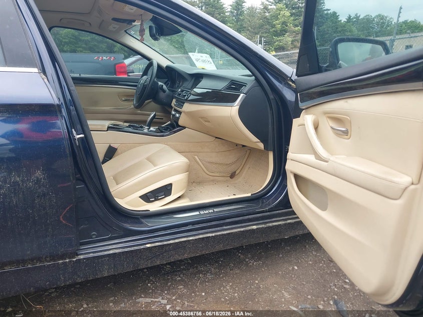 2012 BMW 5er VIN WBAFU7C56CDU63544 IAAI salvage auction — TRANSMISSION, Salvage (Massachusetts), sold $50 on 2026-07-31 (photo 5)