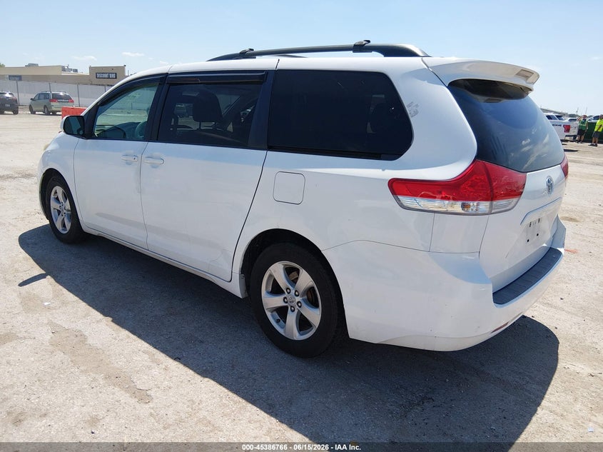 2012 Toyota Sienna VIN 5TDKK3DC1CS185458 IAAI salvage auction — RIGHT FRONT, Salvage (Kansas), sold $1,800 on 2026-07-10 (photo 3)