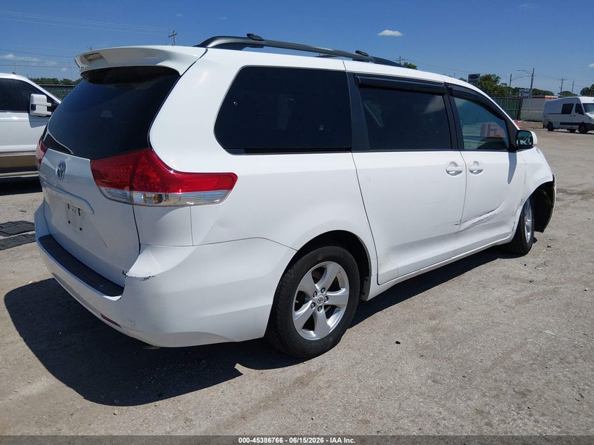 2012 Toyota Sienna VIN 5TDKK3DC1CS185458 IAAI salvage auction — RIGHT FRONT, Salvage (Kansas), sold $1,800 on 2026-07-10 (photo 4)