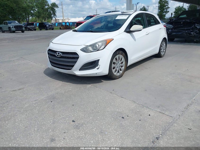 2017 Hyundai Elantra VIN KMHD35LH2HU376738 IAAI salvage auction — NORMAL WEAR, Clear (North Carolina), sold $1,050 on 2026-07-15 (photo 6)