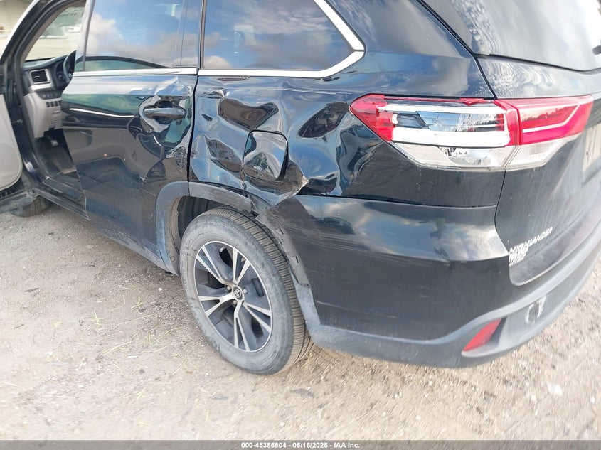 2018 Toyota Highlander VIN 5TDZZRFH1JS240137 IAAI salvage auction — LEFT SIDE, Rebuildable (Florida), sold $5,675 on 2026-08-01 (photo 6)