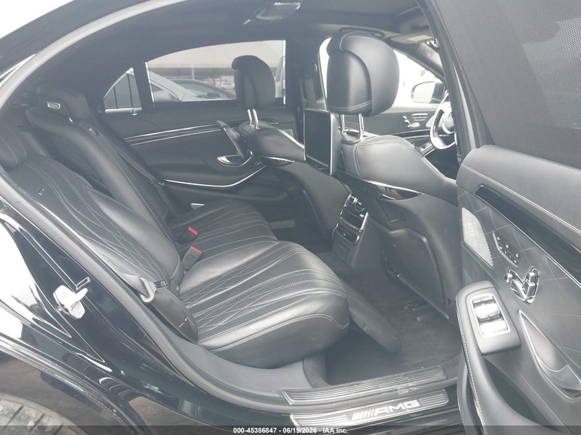 2015 Mercedes-benz S-klasse amg VIN WDDUG7KB0FA147366 IAAI salvage auction — FRONT END, Salvage Title, sold $30,250 on 2026-08-10 (photo 8)