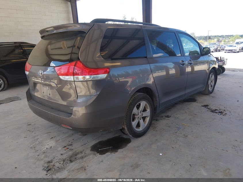 2012 Toyota Sienna VIN 5TDKK3DC9CS225348 IAAI salvage auction — LEFT FRONT, Salvage Title, sold $925 on 2026-07-22 (photo 4)