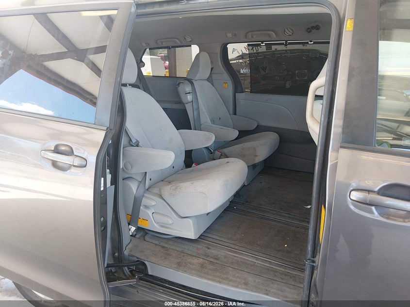 2012 Toyota Sienna VIN 5TDKK3DC9CS225348 IAAI salvage auction — LEFT FRONT, Salvage Title, sold $925 on 2026-07-22 (photo 8)