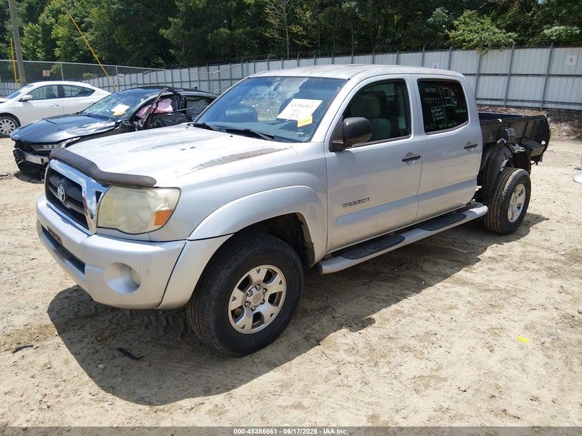 2005 Toyota Tacoma VIN 5TEMU52N85Z096804 IAAI salvage auction — REAR END, Salvage (Georgia), sold $3,325 on 2026-07-23 (photo 2)