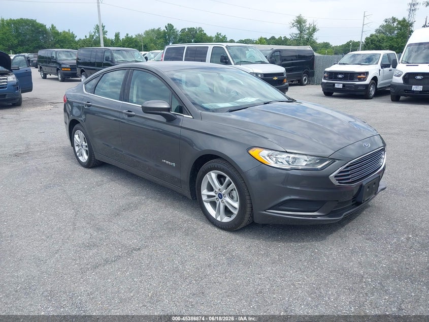 2018 Ford Fusion VIN 3FA6P0UU5JR278872 — IAAI salvage auction photo