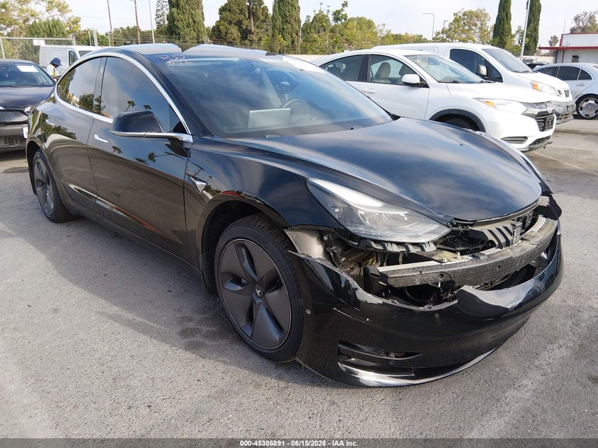 2019 Tesla Model 3 VIN 5YJ3E1EA7KF434796 IAAI salvage auction — LEFT FRONT, Salvage Title, sold $6,100 on 2026-08-03 (photo 1)