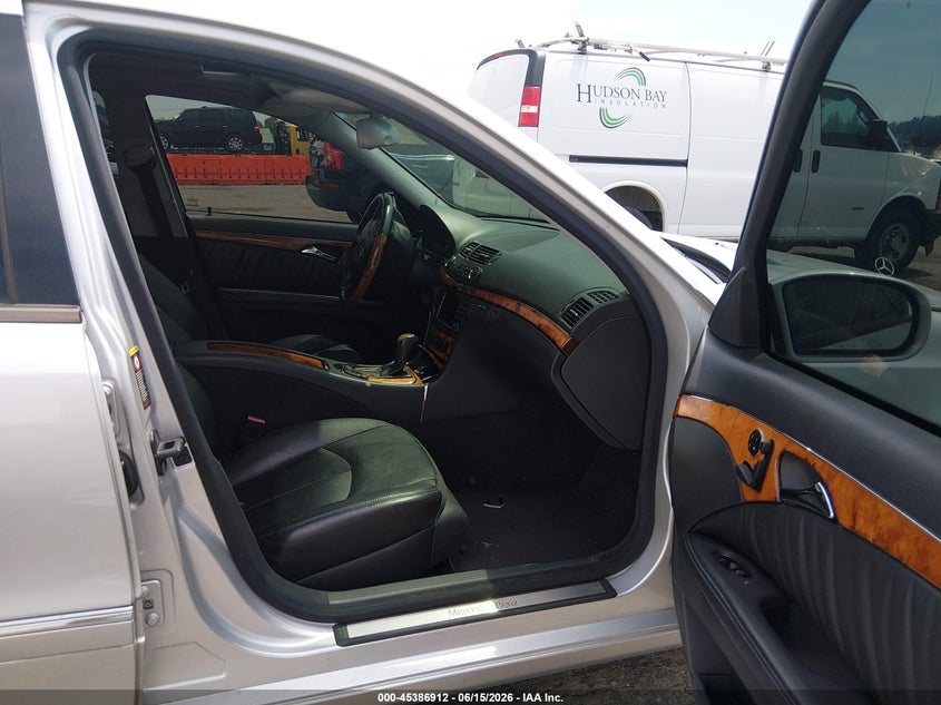 2005 Mercedes-benz E-class VIN WDBUF65J35A691206 IAAI salvage auction — RIGHT FRONT, Salvage (Oregon), sold $425 on 2026-08-06 (photo 5)
