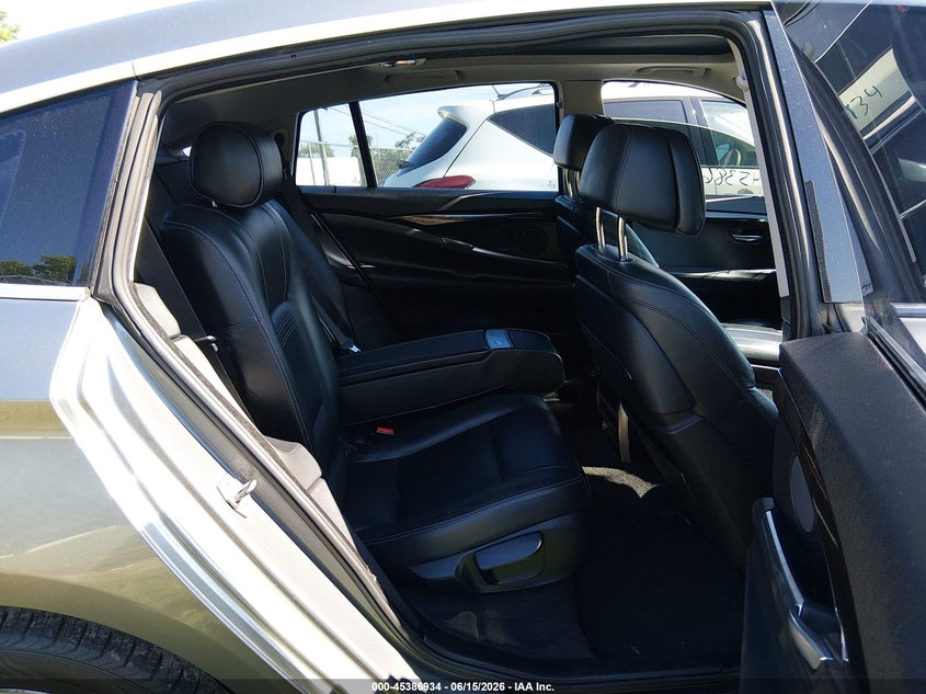 2016 BMW 5er VIN WBA5M2C53GG499016 IAAI salvage auction — LEFT SIDE, Salvage (Tennessee), sold $2,150 on 2026-07-09 (photo 8)