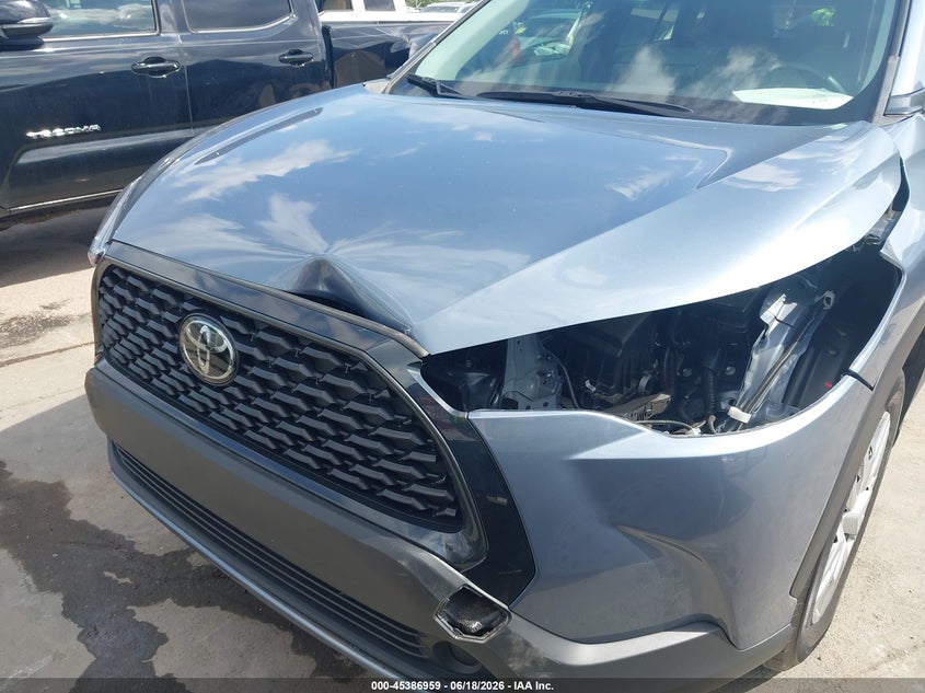 2024 Toyota Corolla cross VIN 7MUAAAAG2RV076421 IAAI salvage auction — FRONT END, Salvage (North Carolina), sold $9,750 on 2026-07-13 (photo 6)
