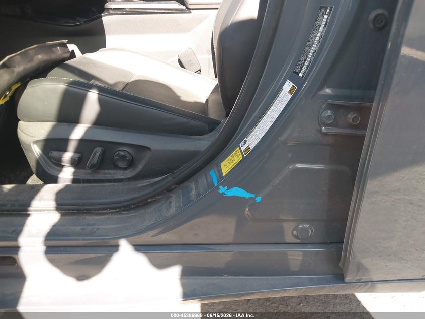 2024 Toyota Prius VIN JTDACAAU1R3043499 IAAI salvage auction — WATER/FLOOD, Salvage Title, sold $8,400 on 2026-07-29 (photo 6)