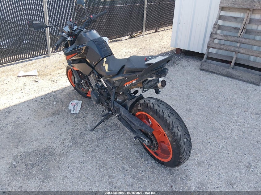 2020 Ktm 790 adventure VIN VBKTU6409LM780073 IAAI salvage auction — SIDE, Salvage (Texas), sold $2,550 on 2026-07-08 (photo 3)