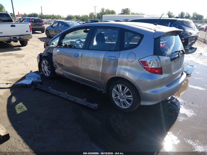2010 Honda Fit VIN JHMGE8H69AC023833 IAAI salvage auction — LEFT SIDE, Clear (Virginia), sold $1,125 on 2026-07-17 (photo 3)