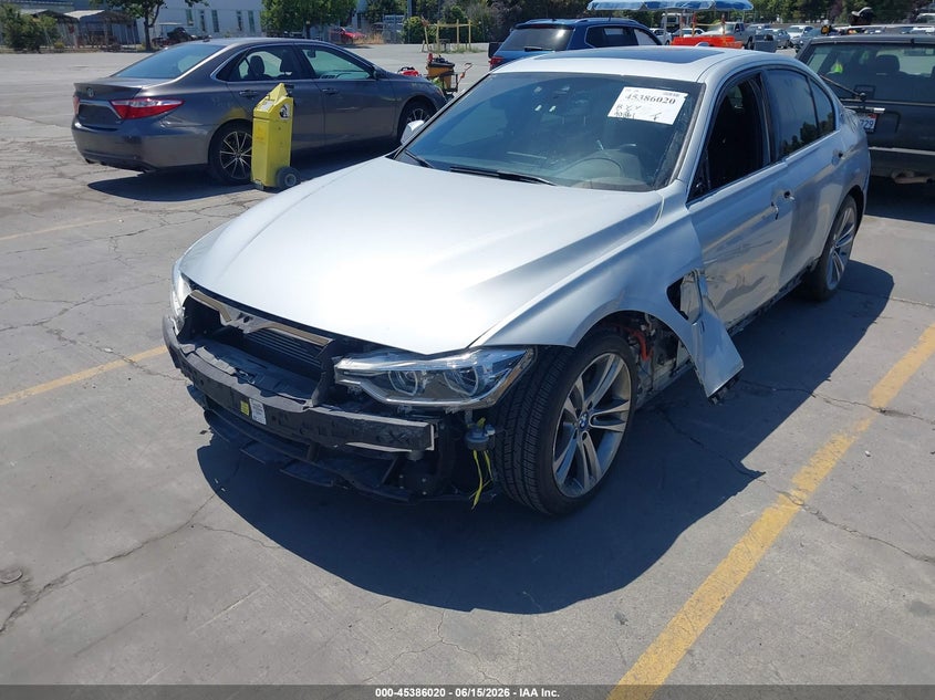 2017 BMW 3er VIN WBA8E1C33HA029690 IAAI salvage auction — FRONT END, Salvage (California), sold $3,675 on 2026-07-06 (photo 6)