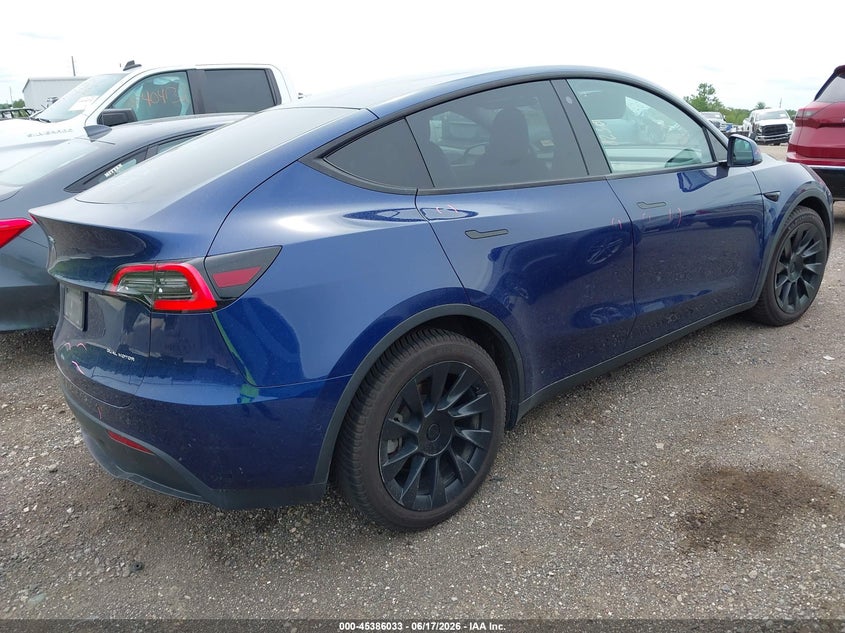 2021 Tesla Model y VIN 5YJYGDEE9MF070467 IAAI salvage auction — FRONT END, Salvage (Michigan), sold $6,100 on 2026-07-18 (photo 4)