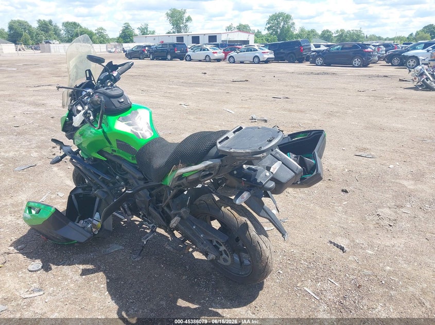 2015 Kawasaki VIN JKALEEF11FDA04794 IAAI salvage auction — SIDE, Clear (Michigan), sold $50 on 2026-07-21 (photo 3)
