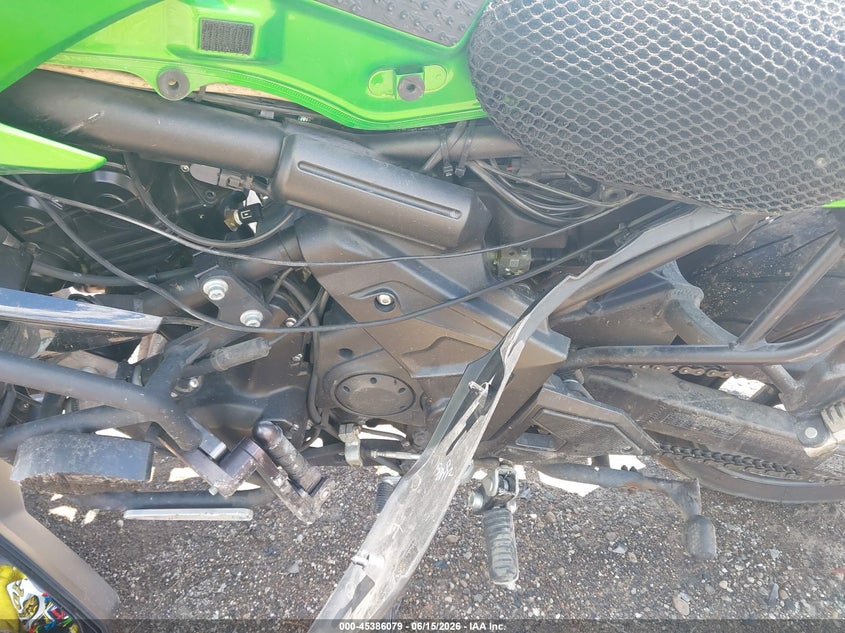2015 Kawasaki VIN JKALEEF11FDA04794 IAAI salvage auction — SIDE, Clear (Michigan), sold $50 on 2026-07-21 (photo 9)