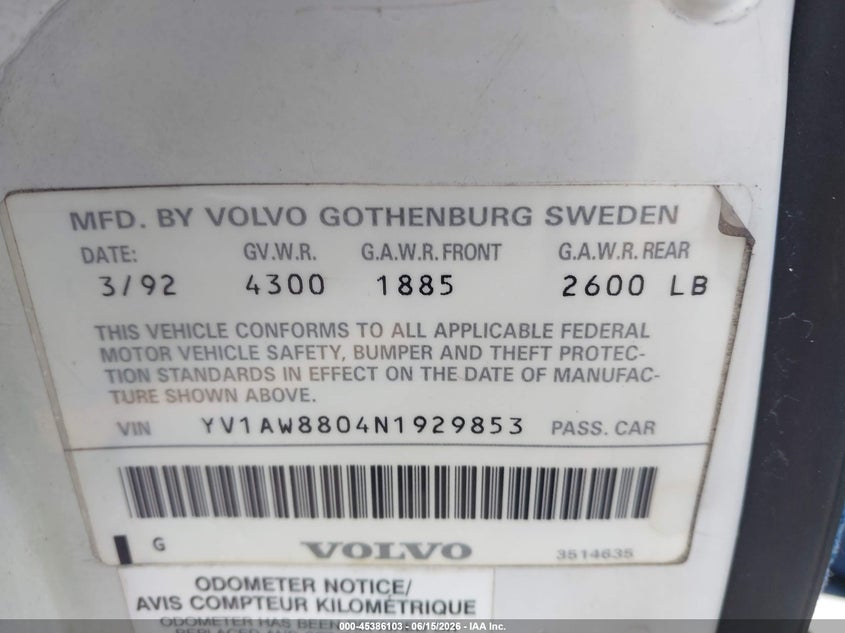 1992 Volvo 240 VIN YV1AW8804N1929853 IAAI salvage auction — SIDE, Rebuildable (Florida), sold $850 on 2026-07-20 (photo 9)