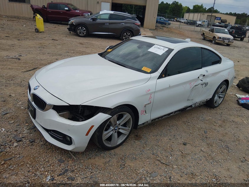 2017 BMW 4er VIN WBA4R7C51HK895910 IAAI salvage auction — SIDE, Salvage (North Carolina), sold $4,350 on 2026-08-10 (photo 2)