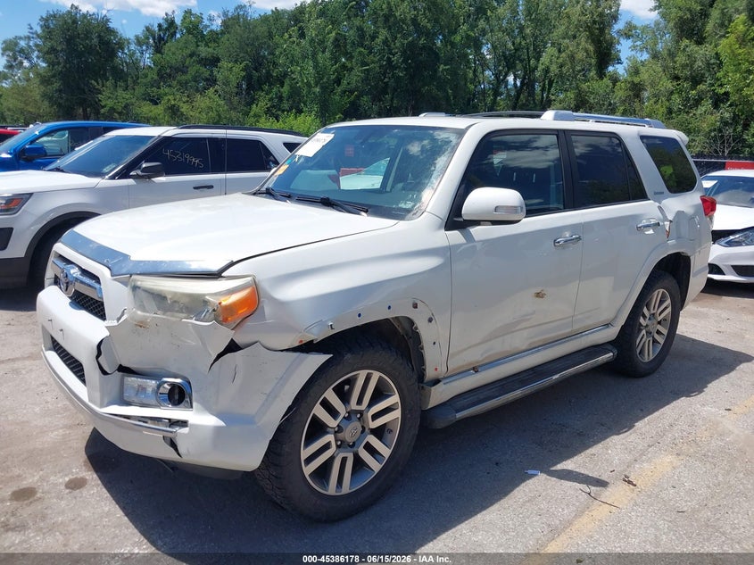 2011 Toyota 4runner VIN JTEBU5JR1B5045876 IAAI salvage auction — SIDE, Salvage (Missouri), sold $5,900 on 2026-07-29 (photo 2)