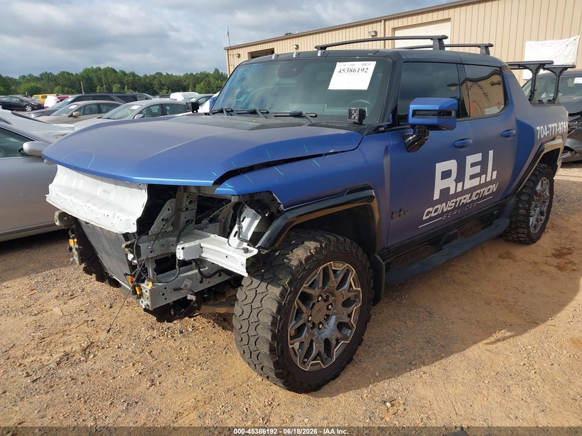 2024 Gmc VIN 1GT10DDB8RU106659 IAAI salvage auction — FRONT END, Salvage Title, sold $35,325 on 2026-09-10 (photo 2)