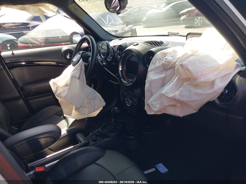 2016 Mini Countryman VIN WMWZC3C58GWT09162 IAAI salvage auction — FRONT END, Salvage Certificate (California), sold $1,175 on 2026-07-15 (photo 5)