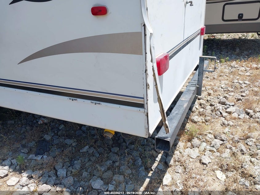 2008 Dutchman Other VIN 47CTDRN278D310956 IAAI salvage auction — BIOHAZARD/CHEMICAL, Non-Repairable (California), sold $325 on 2026-09-08 (photo 6)